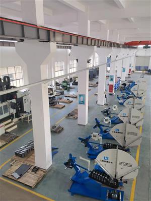 螺旋风管机咬合跑偏